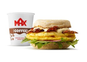 Muffin 'n' Egg Benedict Bacon w zestawie